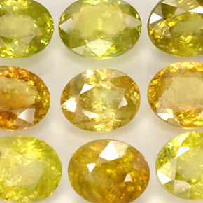 Gemas de esfena multicolor natural de  ct, corte óvalo, VS-SI