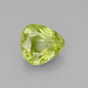 Esfena verde natural de 3,30 ct, en forma de pera, SI