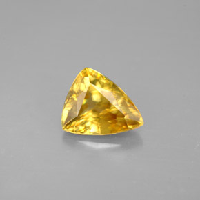 Esfena amarillo natural de 1,52 ct, trillón, VS