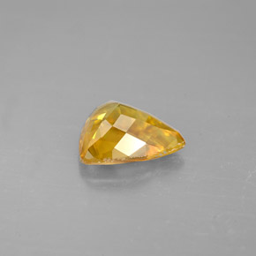 Esfena amarillo natural de 1,52 ct, trillón, VS