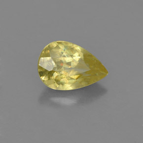 Esfena oro natural de 0,99 ct, en forma de pera, VS-SI