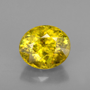 Esfena Dorado amarillo natural de 1.12 ct, Corte Óvalo, VS