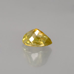 Esfena amarillo natural de 0,98 ct, en forma de pera, VS