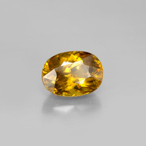 Esfena Multicolor natural de 1.74 ct, Corte Óvalo, VS