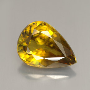 Esfena amarillo natural de 3,46 ct, en forma de pera, VVS