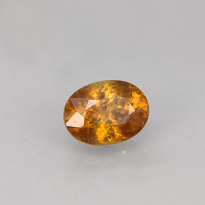 Esfena naranja natural de 0,99 ct, corte óvalo, VS