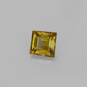 Esfena amarillo natural de 0,68 ct, cuadrado, VS