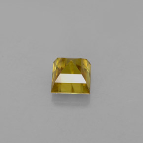 Esfena amarillo natural de 0,83 ct, cuadrado, VS
