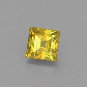 Esfena Dorado verdoso natural de 0.73 ct, Cuadrado, VS