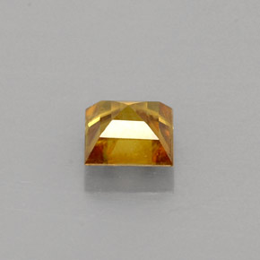 Esfena Dorado natural de 0.42 ct, Cuadrado, VS