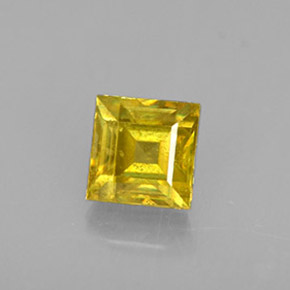 Esfena oro natural de 0,64 ct, cuadrado, VS-SI