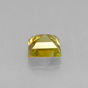 Esfena amarillo natural de 0,45 ct, cuadrado, VS