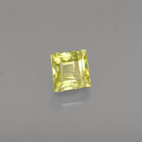 Esfena oro natural de 0,37 ct, cuadrado, VS-SI