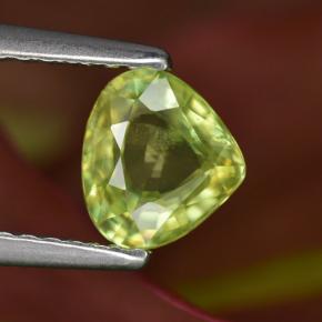Esfena verde natural de 0,83 ct, en forma de pera, VS