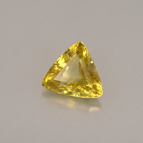 Esfena Dorado natural de 0.63 ct, Trillón, VVS-VS
