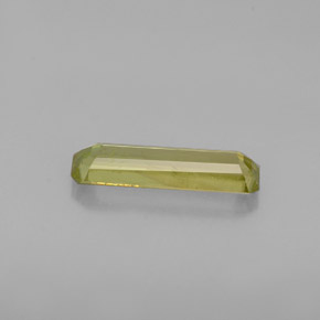 Esfena verde natural de 0,97 ct, corte esmeralda, VS-SI