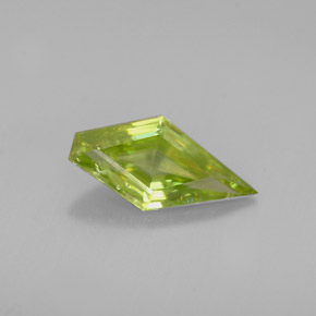 Esfena verde natural de 1,23 ct, forma elegante, VS-SI