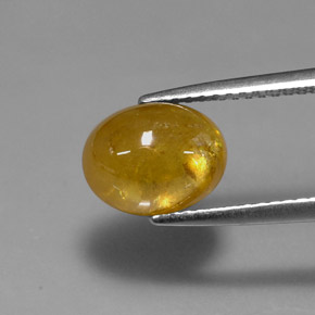 Esfena amarillo natural de 3,24 ct, corte óvalo, translúcido