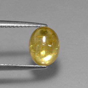 Esfena amarillo dorado natural de 2,58 ct, transparente, transparente / translúcido