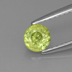 Esfena Verde natural de 0.48 ct, Corte Redondo, VS