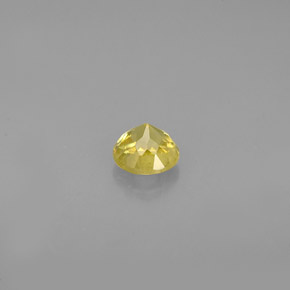 Esfena Dorado verdoso natural de 0.39 ct, Corte Redondo, VS
