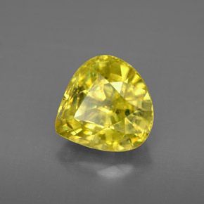 Esfena amarillo natural de 3,28 ct, en forma de pera, VS