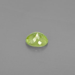 Esfena verde natural de 1,33 ct, corte óvalo, SI