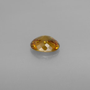 Esfena multicolor natural de 1,80 ct, corte óvalo, VVS