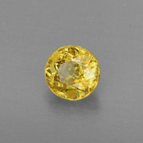 Esfena Dorado amarillo natural de 0.45 ct, Corte Redondo, VVS-VS