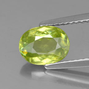 Esfena Verde dorado natural de 1.54 ct, Corte Óvalo, VS-SI