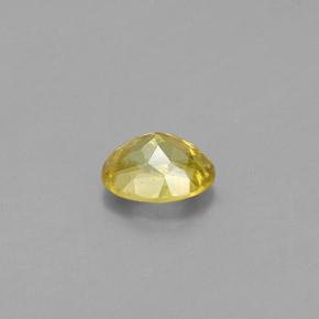 Esfena Amarillo verdoso natural de 0.61 ct, Corte Óvalo, VS