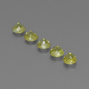 Gemas de esfena verde natural de  ct, corte redondo, VS-SI
