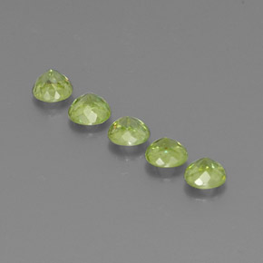 Gemas de esfena verde natural de  ct, corte redondo, VS-SI
