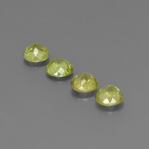 Gemas de esfena verde natural de  ct, corte redondo, VS-SI