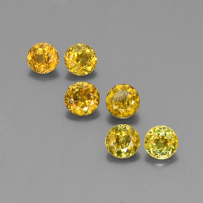 Gemas de esfena verde natural de  ct, corte redondo, VS