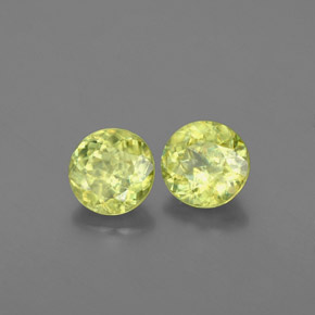 Gemas de esfena verde natural de  ct, corte redondo, VS-SI