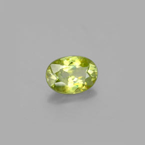 Esfena verde natural de 0,85 ct, corte óvalo, VS-SI