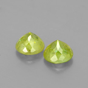 Gemas de esfena verde natural de  ct, corte redondo, VS-SI