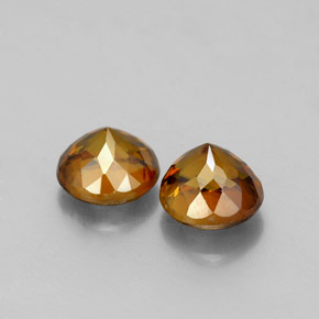 Gemas de esfena naranja natural de  ct, corte redondo, VS-SI
