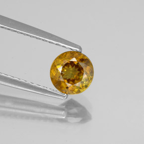 Esfena Naranja dorado natural de 0.61 ct, Corte Redondo, VS-SI