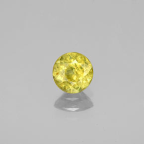 Esfena Verde dorado natural de 0.67 ct, Corte Redondo, SI