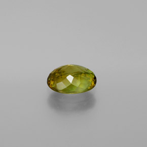 Esfena Verde dorado natural de 1.39 ct, Corte Óvalo, VS