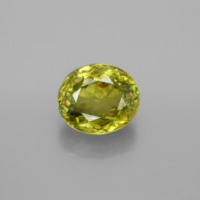 Esfena verde natural de 1,82 ct, corte óvalo, VS