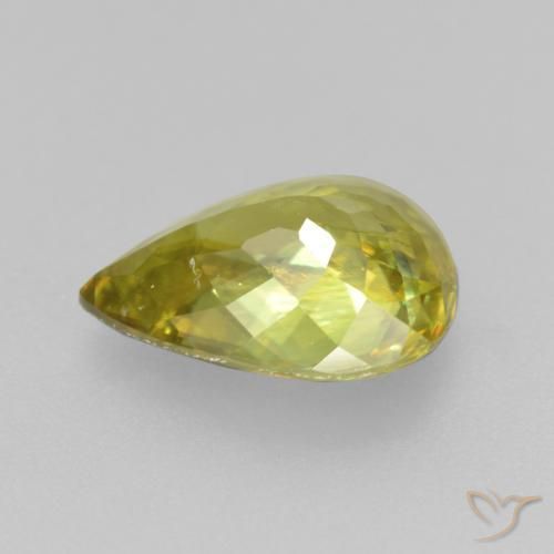 esfena Verde medio natural de 1.89 ct, En forma de pera, VS