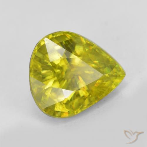 Esfena amarillo natural de 2,52 ct, en forma de pera, VS