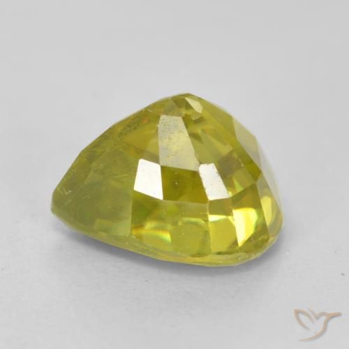 Esfena amarillo natural de 2,52 ct, en forma de pera, VS