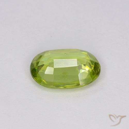 esfena Verde claro natural de 0.74 ct, Ovalada, VS-SI