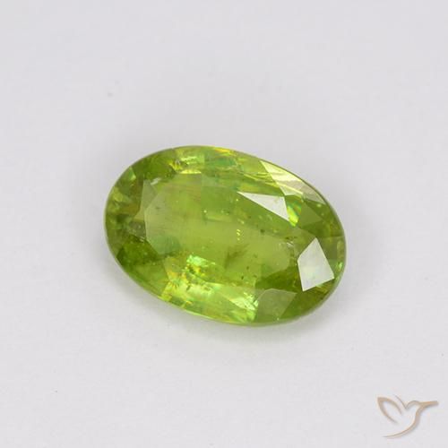 esfena Verde claro natural de 0.73 ct, Ovalada, VS-SI