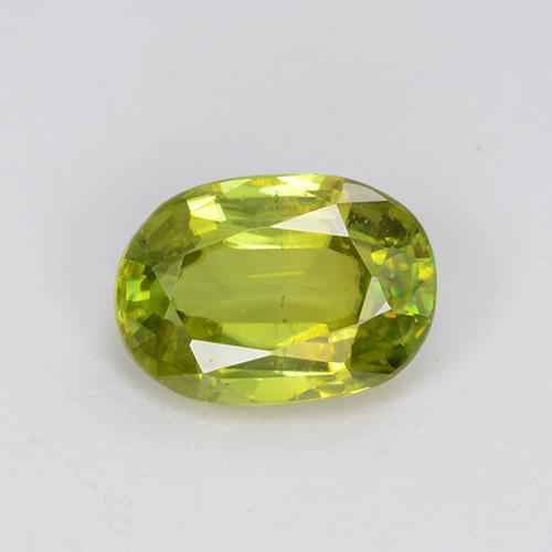 Esfena Verde terroso claro natural de 1.14 ct, Corte Óvalo, VS