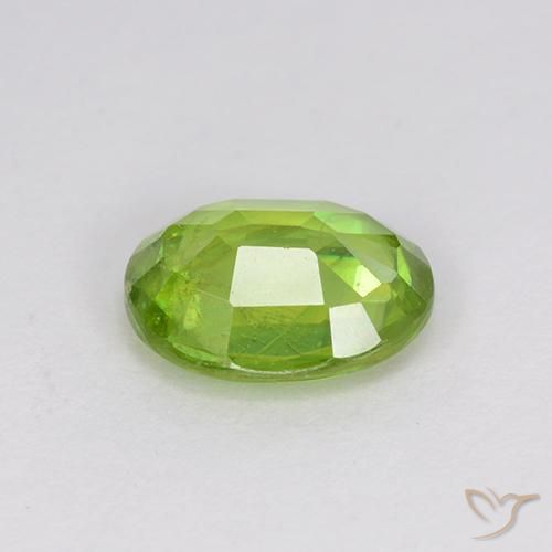 esfena Verde medio natural de 1.14 ct, Ovalada, VS